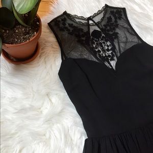 NWOT Zara - Embroidered Fit And Flare Dress